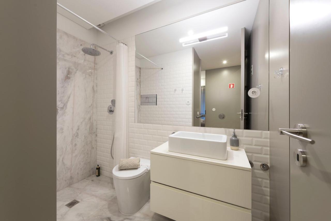 Lovelystay - Stylish Central Apartment By Bolhao Market OOporto Exteriör bild